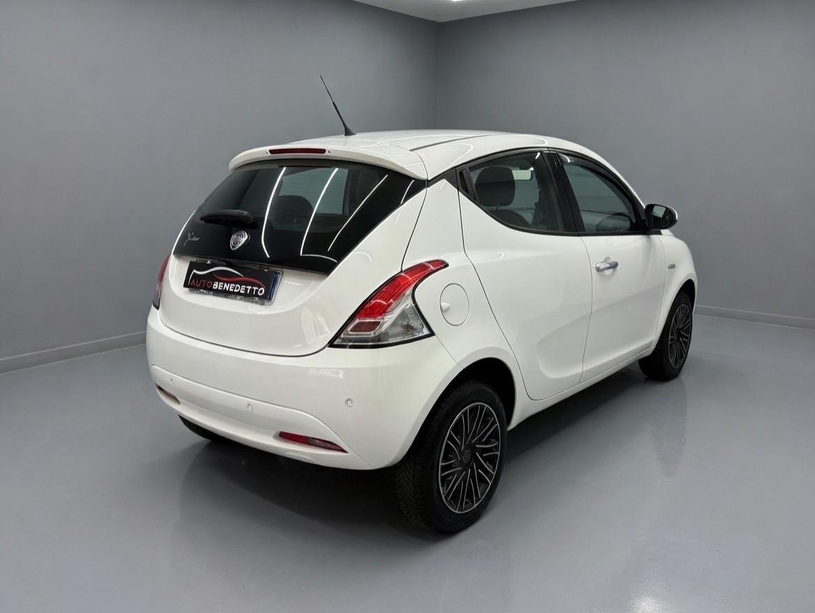 Lancia Ypsilon 0.9 TwinAir Ecochic Gold 2019