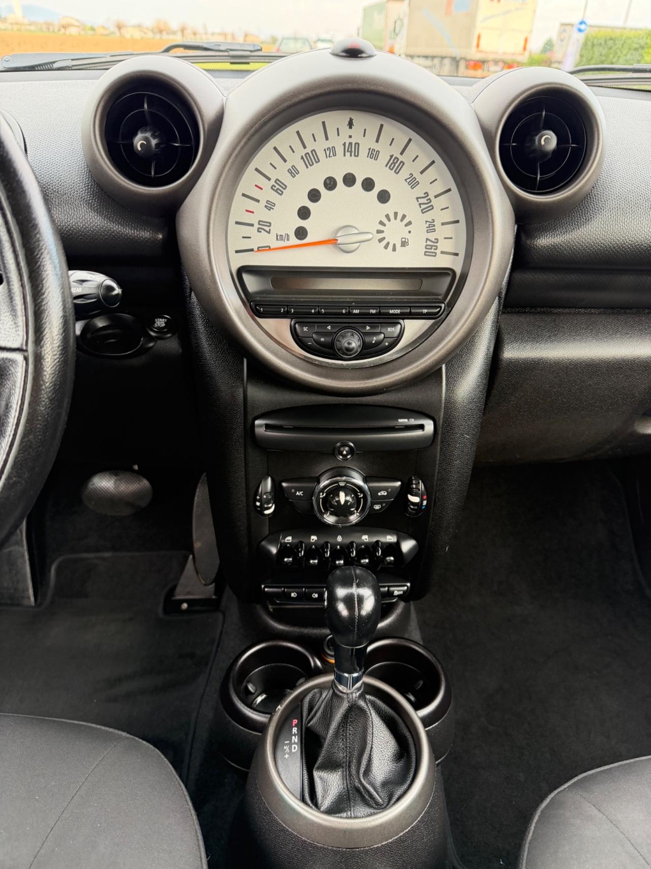 MINI COOPER D COUNTRYMAN 2.0 D NEOPATENTATi R60