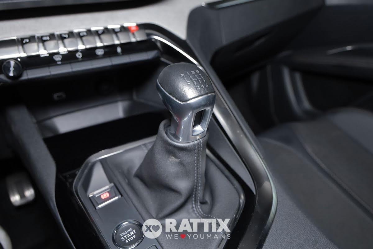 Peugeot 3008 1.2 puretech t 130CV GT