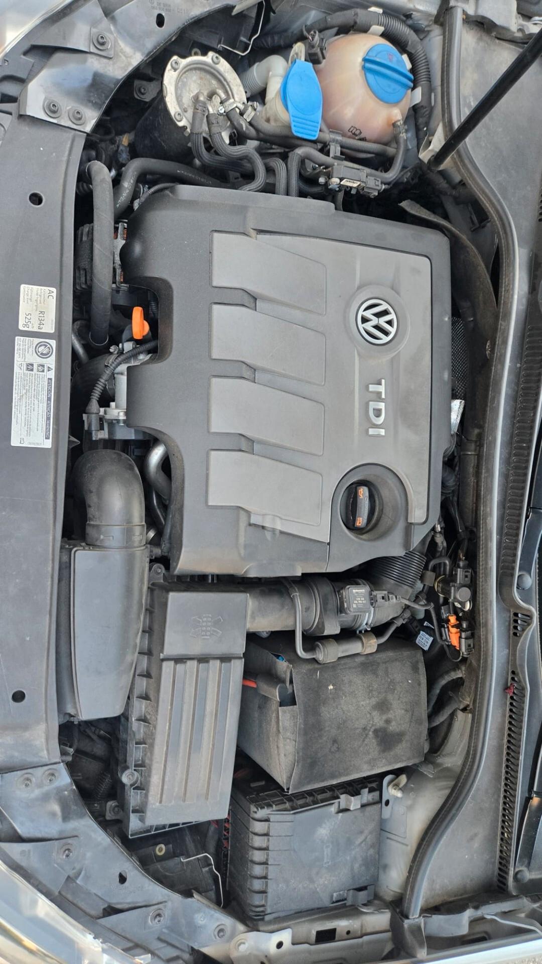 Volkswagen Golf Business 1.6 TDI 5p. Highline Neop