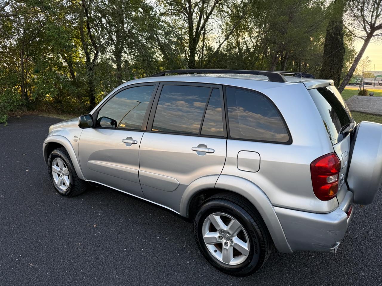 Toyota RAV 4 RAV4.com 2.0 Tdi D-4D cat 5 porte