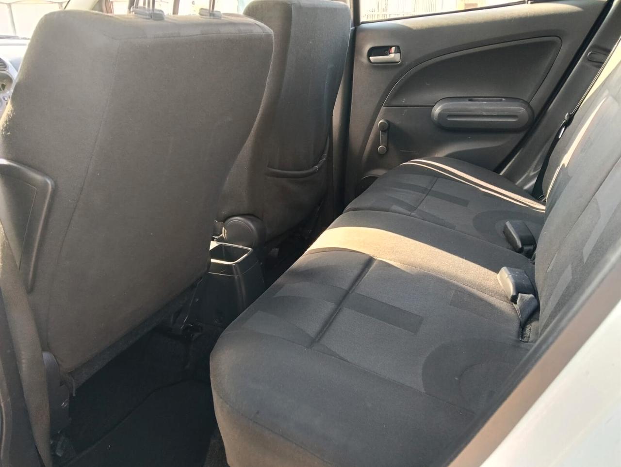 Opel Agila 1.2 Enjoy GPL c/automatico