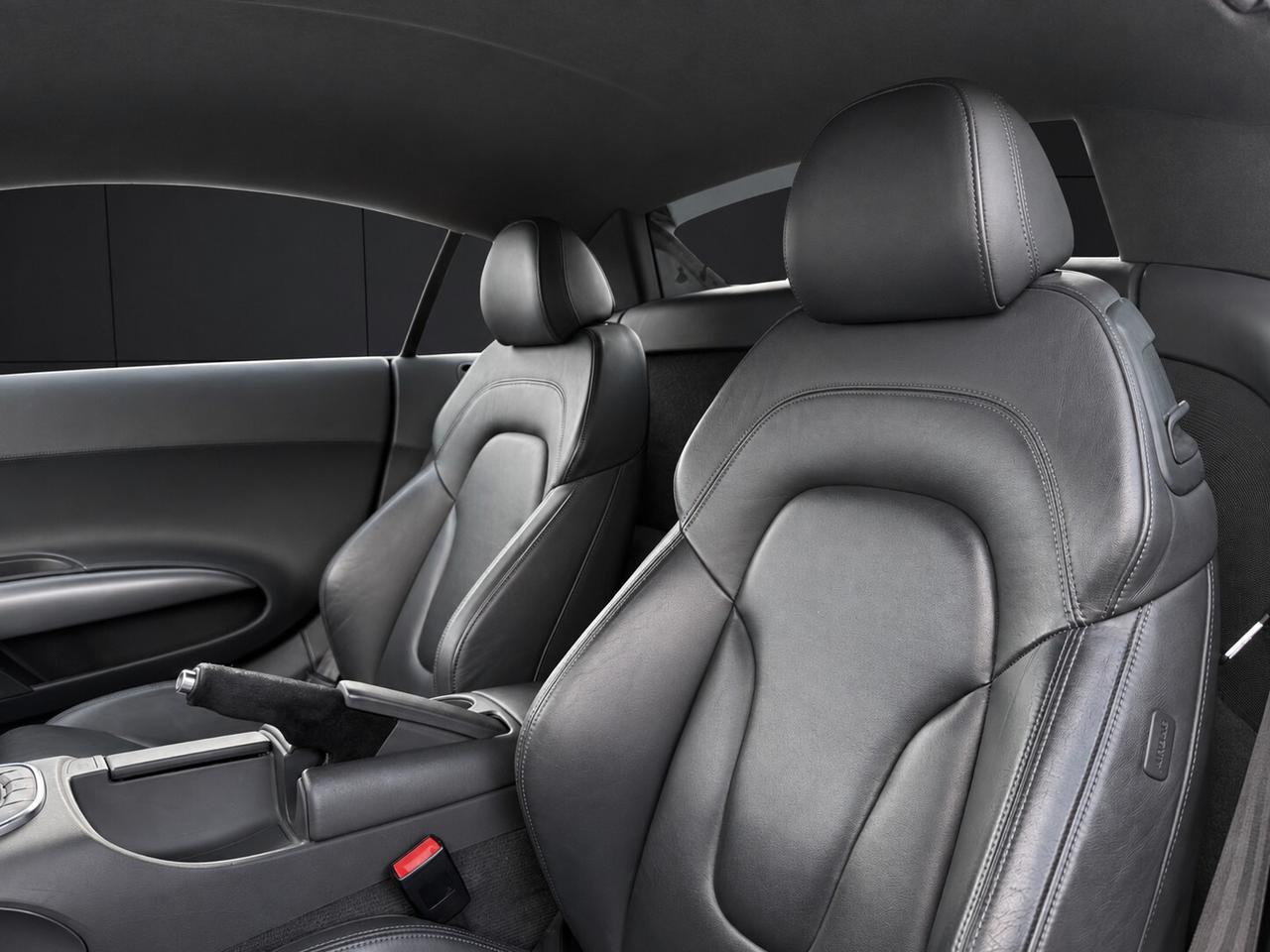 Audi R8 4.2 V8 FSI quattro R tronic