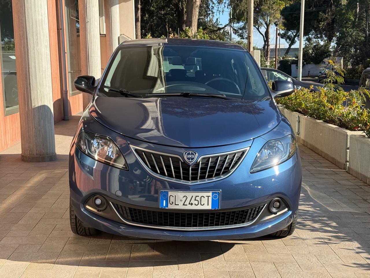 Lancia Ypsilon Hybrid 1.0 cc 70 cv 5 porte Gold