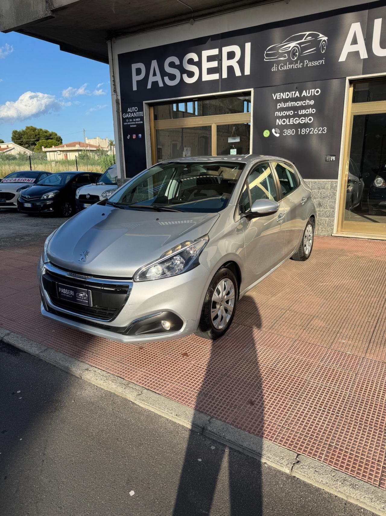Peugeot 208 PureTech 82 5 porte Allure