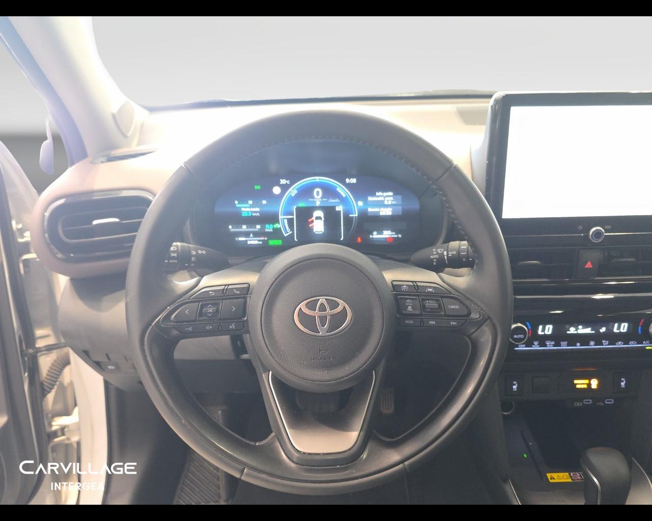 TOYOTA Yaris Cross 1.5h Lounge fwd 130cv e-cvt