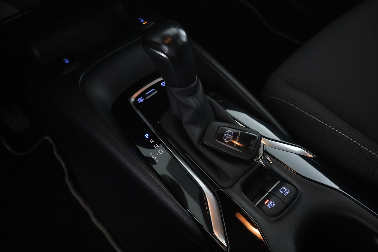 TOYOTA Corolla (2018--->) Corolla 2.0 Hybrid Style
