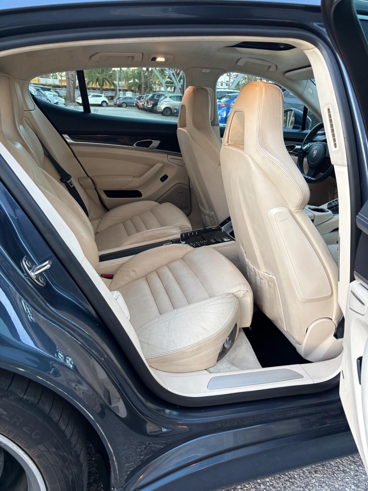 Porsche Panamera 4.8 TURBO S V8 500CV
