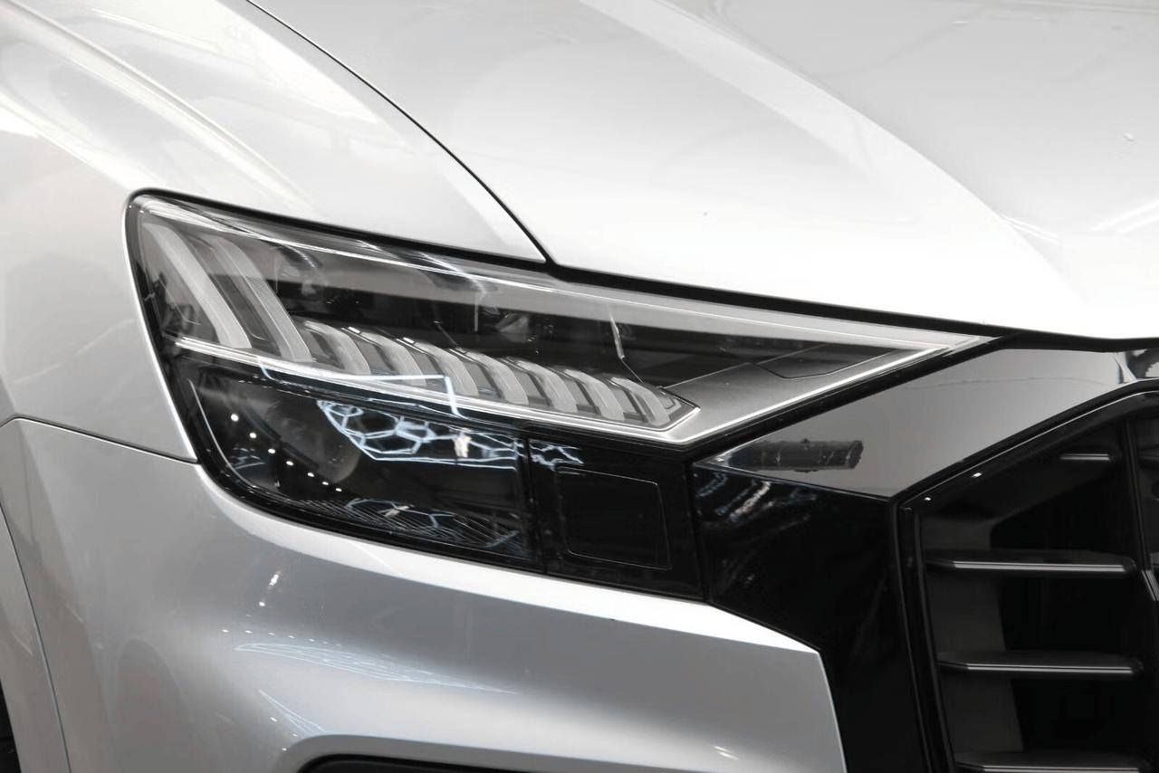 Audi Q8 60 TFSI e quattro tiptronic S line plus