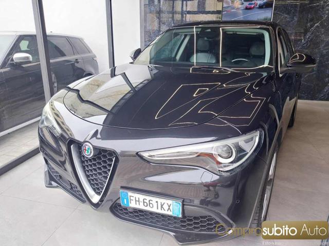 ALFA ROMEO Stelvio 2.0 Turbo 280 CV AT8 Q4 Super