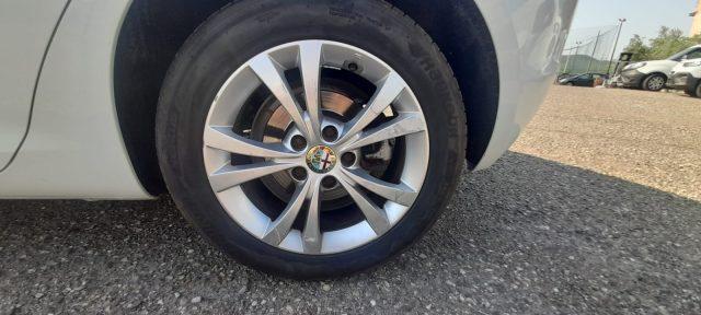 ALFA ROMEO Giulietta 1.6 JTDm 120 CV Distinctive