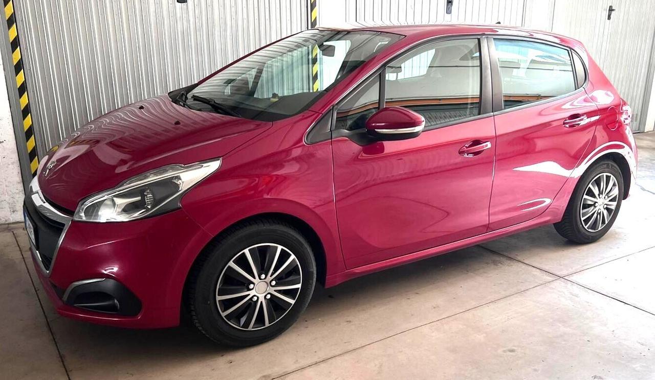 Peugeot 208 PureTech 82 5 porte Access
