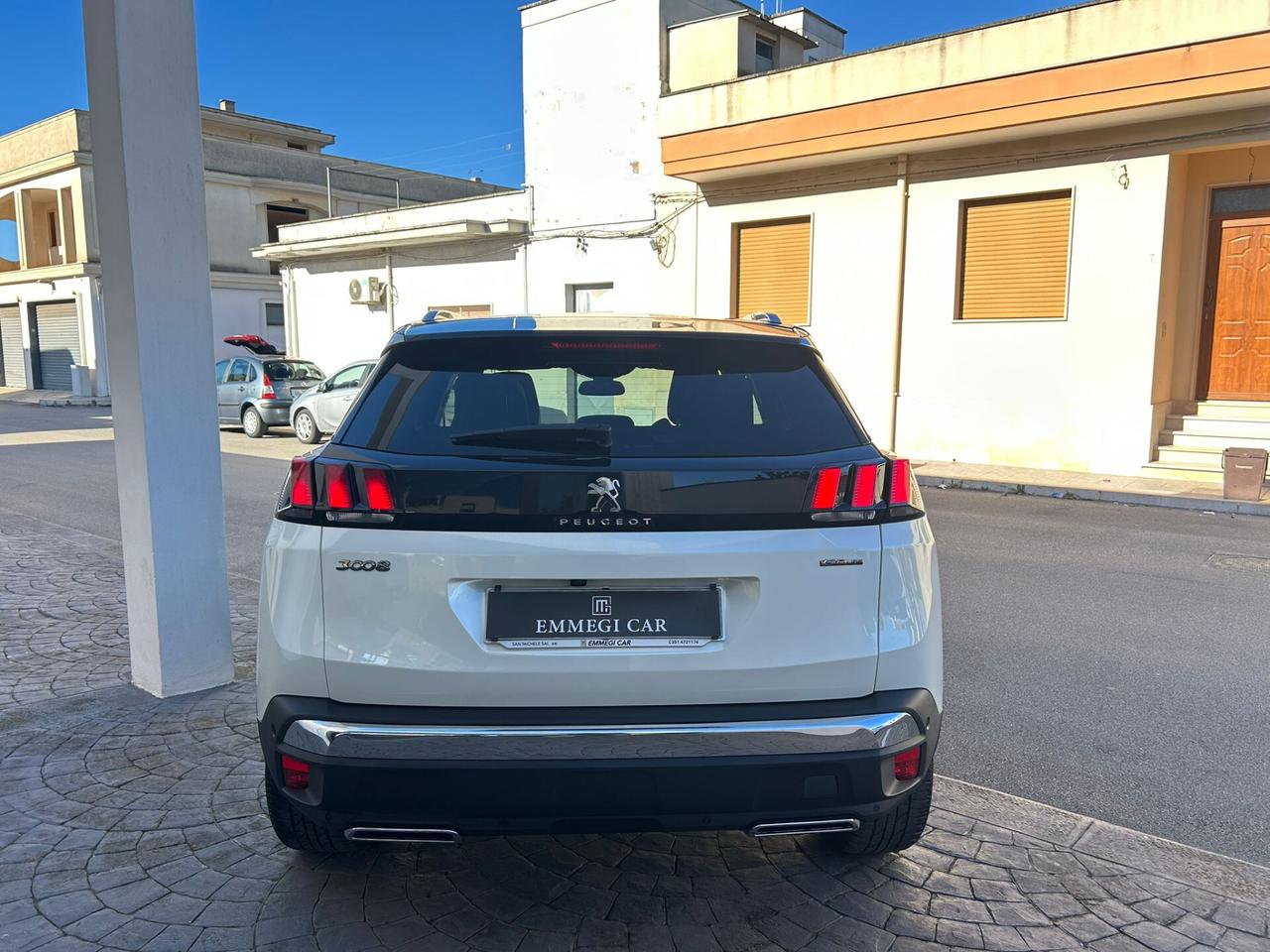 Peugeot 3008 1.5 BlueHDi EAT8 GT-LINE TETTO-2018