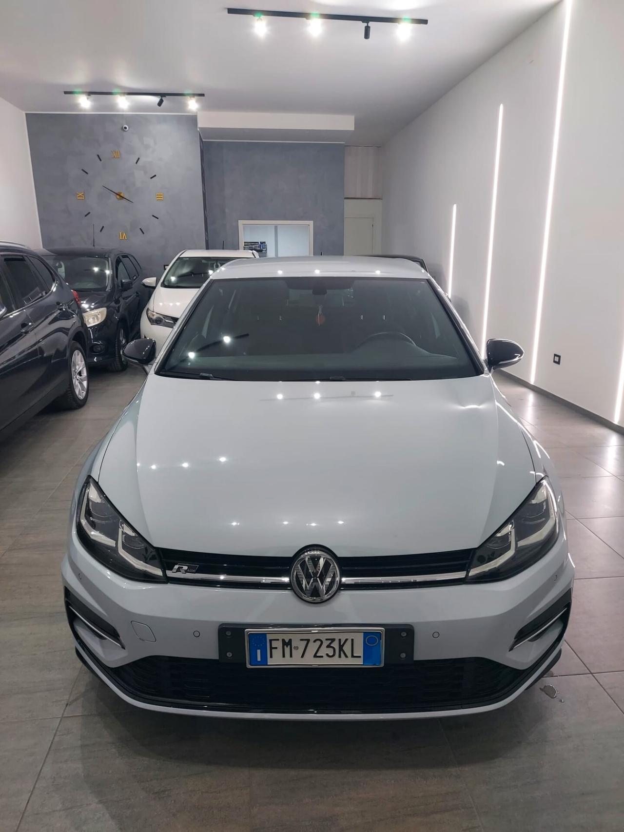Volkswagen Golf 1.6 TDI 115 CV 5p. R-LINE 2018
