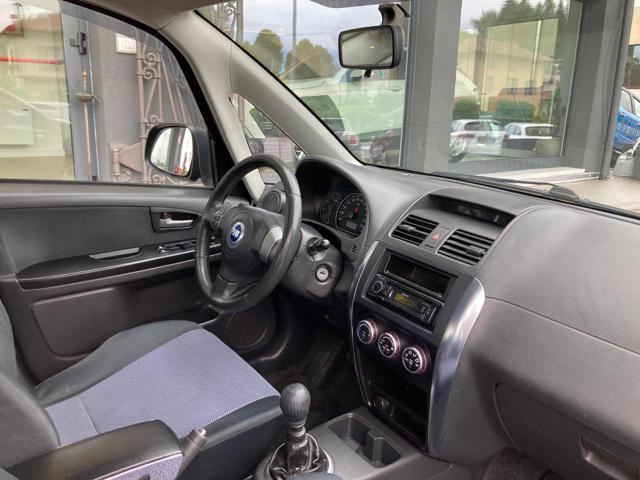 FIAT Sedici 1.9 MJT 4x4 Emotion
