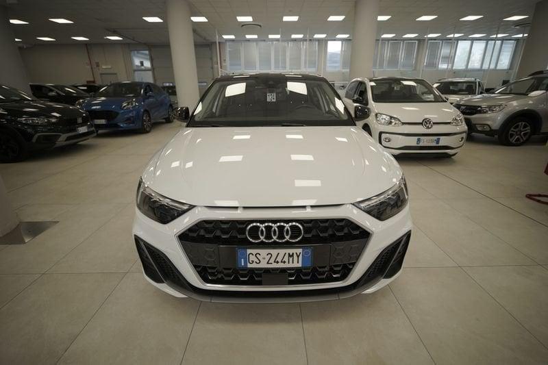 Audi A1 II 2019 Sportback Sportback 30 1.0 tfsi S Line Edition 110cv