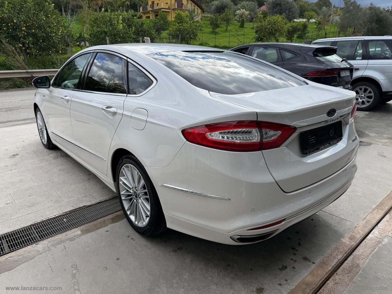 FORD Mondeo F.Hybrid 2.0 187CV eCVT 4p. Vign.