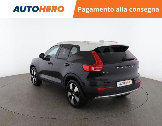 VOLVO XC40 D4 AWD Geartronic Momentum