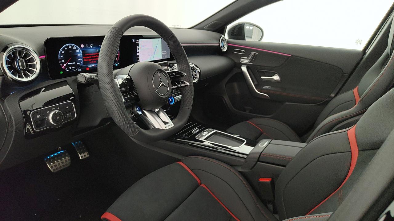 Mercedes-Benz Mercedes-AMG A 35 4MATIC