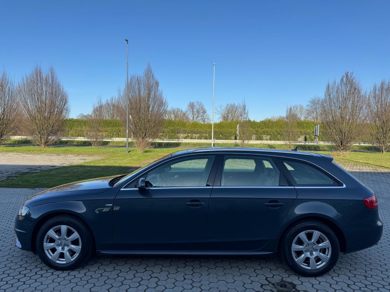 Audi A4 Avant 2.0 TDI 143CV Ambiente Plus