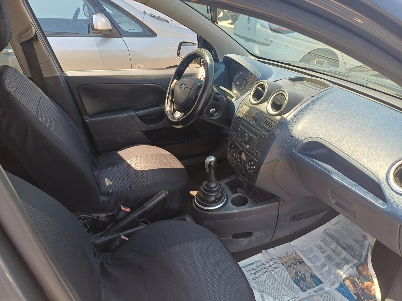 Ford Fiesta 1.4 TDCi 5p. Titanium