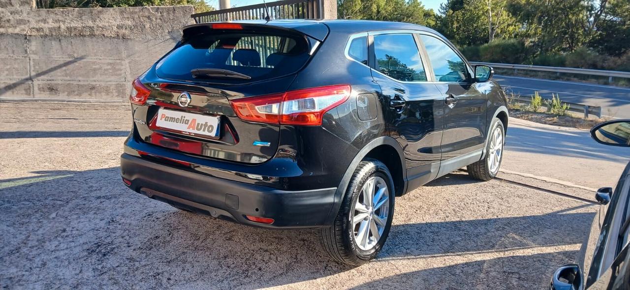 Nissan Qashqai 1.5 dCi Tekna - 2015
