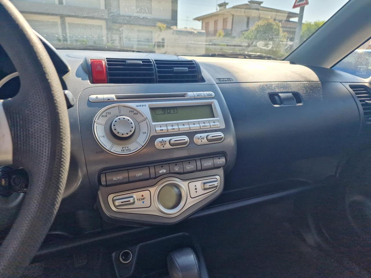 HONDA JAZZ 1.4 i-DSI AUTOMATICA – 2006 – BENZINA