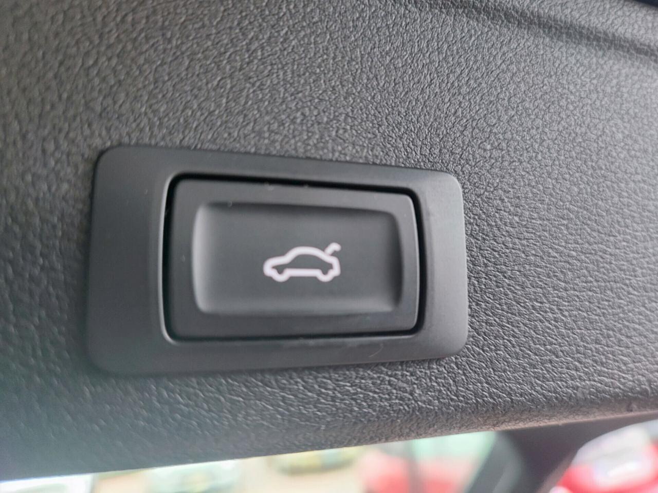 Audi A4 allroad 40 TDI 190 CV S tronic Identity Contrast