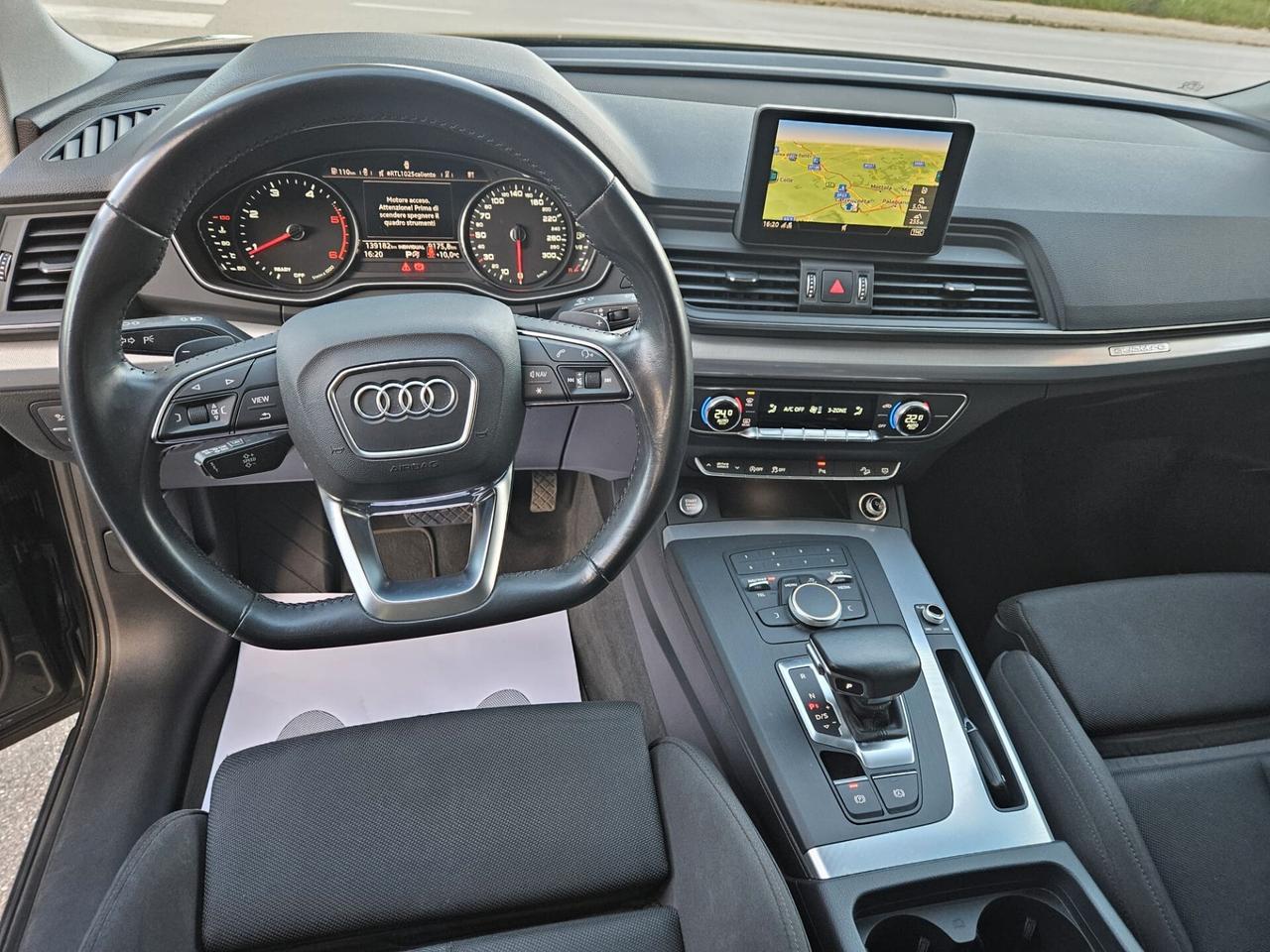 Audi Q5 2.0TDI Quattro 204CV 4x4 IVA ESPOSTA