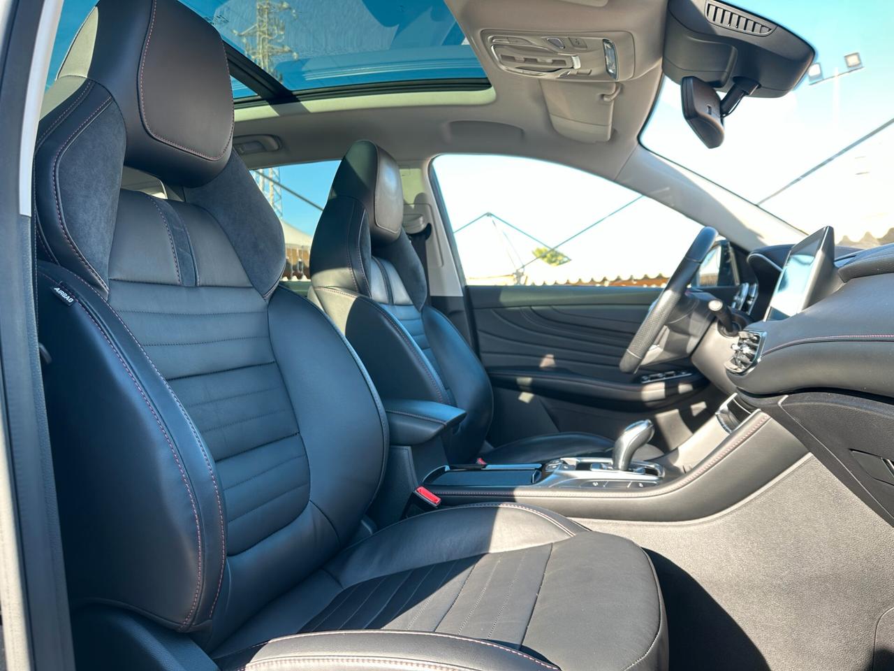 MG EHS 1.5 T-GDi Plug-in Hybrid Luxury Auto