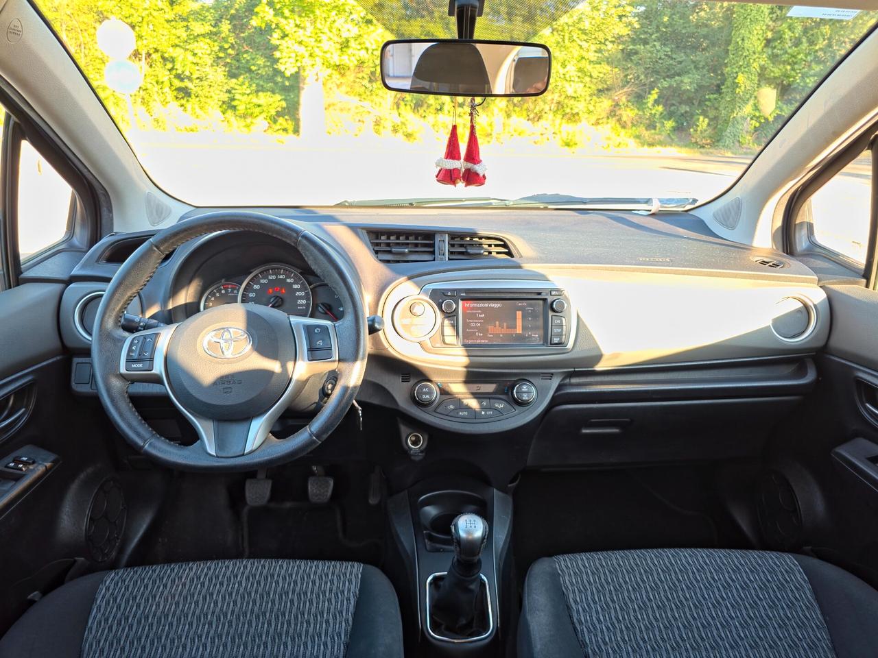 Toyota Yaris 1.0 5 porte Lounge CV-69 E5B Manuale NEO 2014