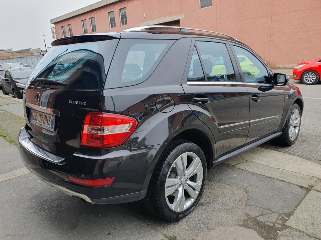 MERCEDES-BENZ ML 350 BlueTEC Sport