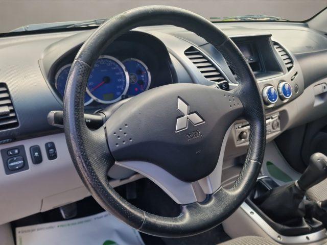 MITSUBISHI L200 2.5 DI-D/136CV Double Cab Invite