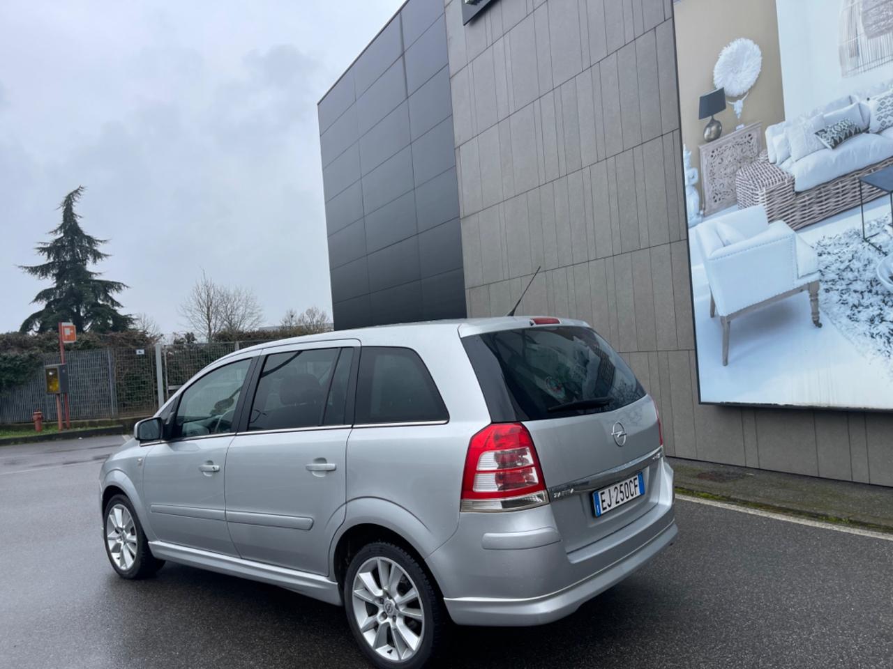 Opel Zafira 1.6 16V ecoM 150CV Turbo Cosmo