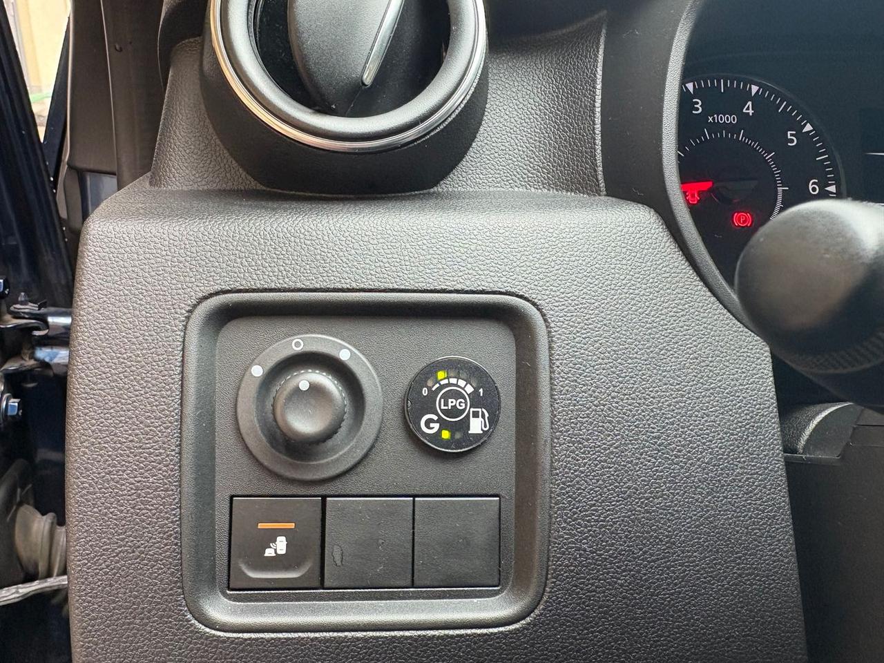 Dacia Duster 1.6 SCe GPL #7594