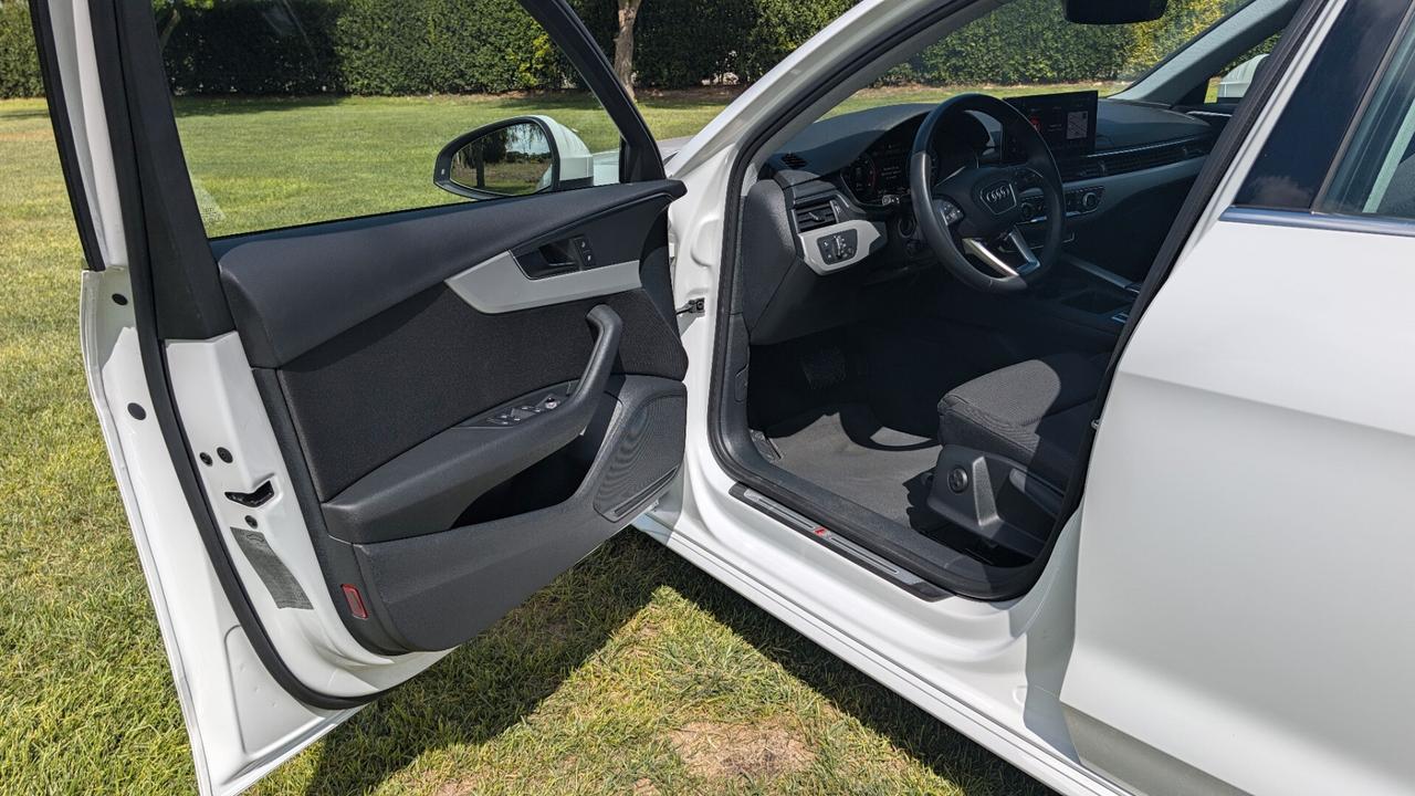 Audi A4 Avant 35 TDI S tronic S-line edition