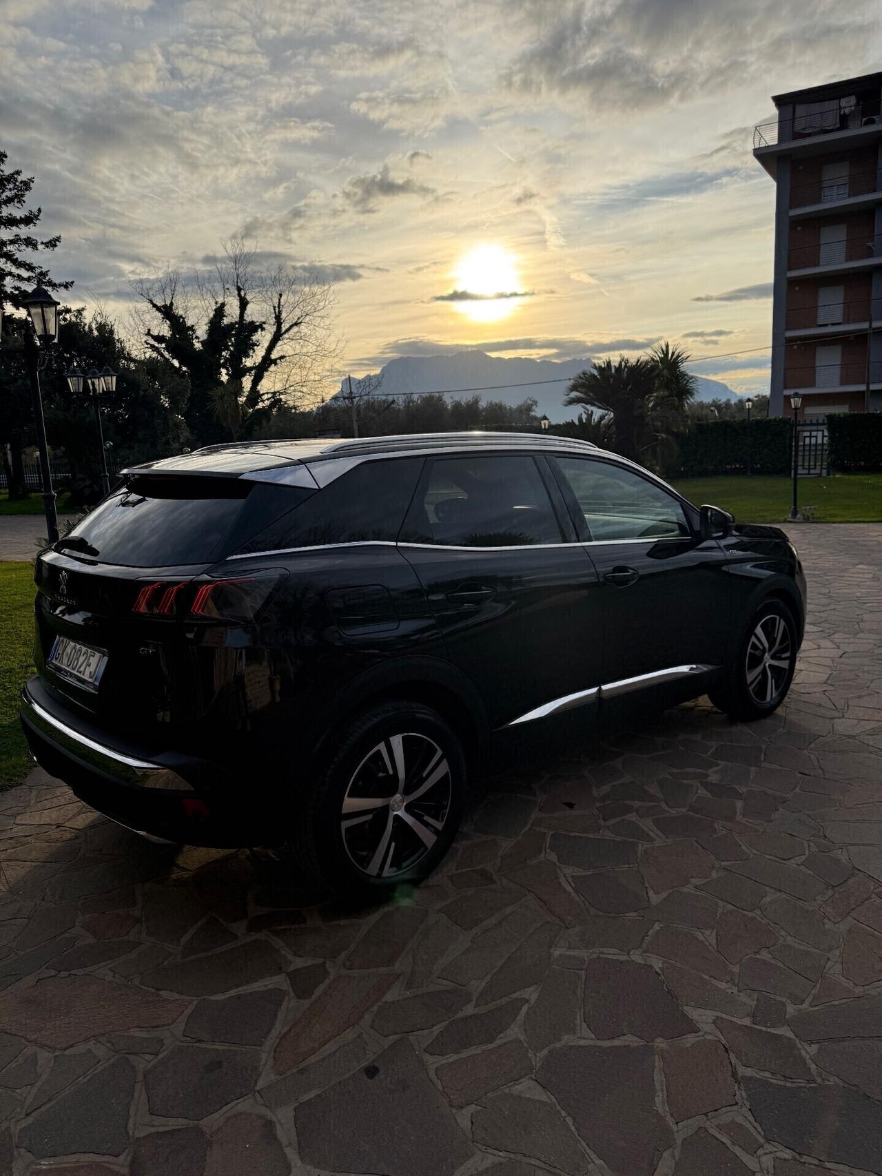 Peugeo 3008 1.5 Diesel GT uni proprietario 2022