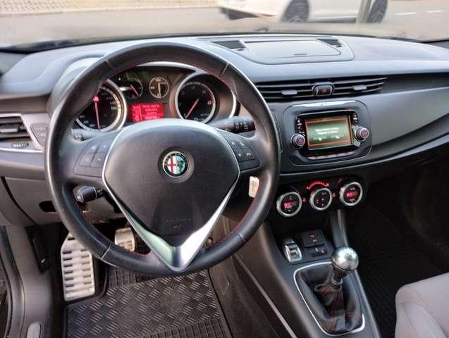 Alfa Romeo Giulietta Giulietta 1.6 jtdm