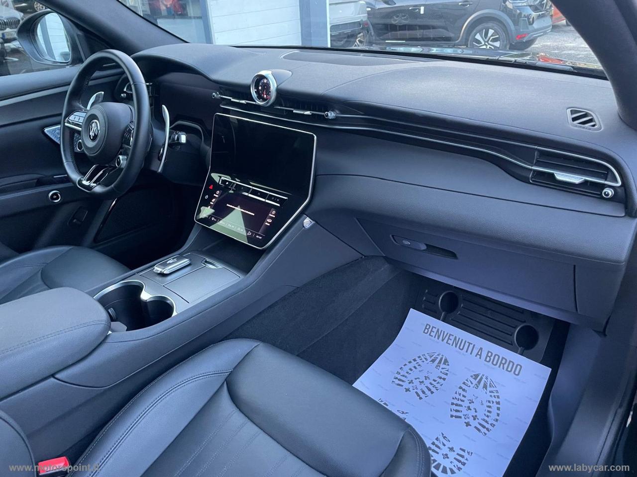 MASERATI 2.0 MHEV 300 CV GT SOLO 10.000 KM!!!