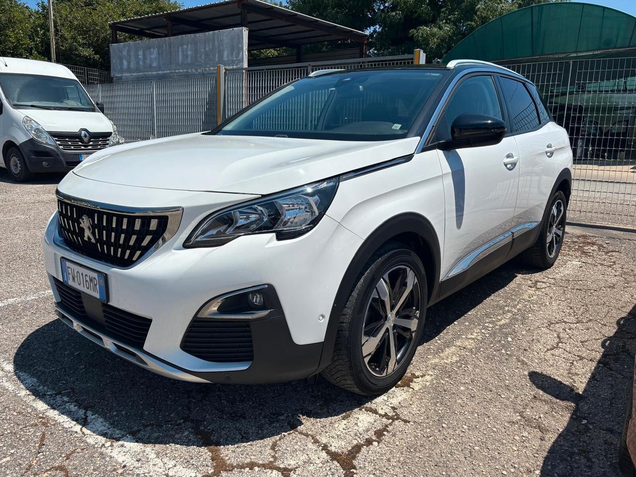 Peugeot 3008 ALLURE 1.2 PureTech 130CV - 2019