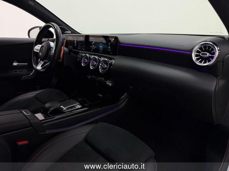 Mercedes-Benz Classe A A 250 Automatic Premium (MULTIBEAM,LUCI,BURMESTER)