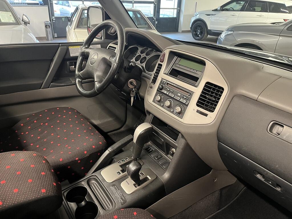 Mitsubishi Pajero 3.2 DI-D 4×4 Dakar Panorama 160 CV