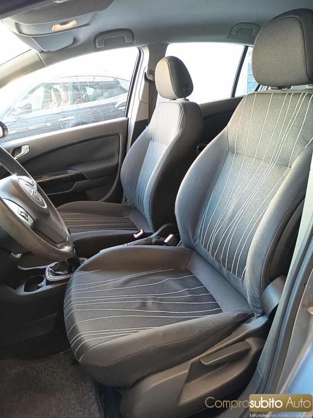 OPEL Corsa 1.2 5 porte Club