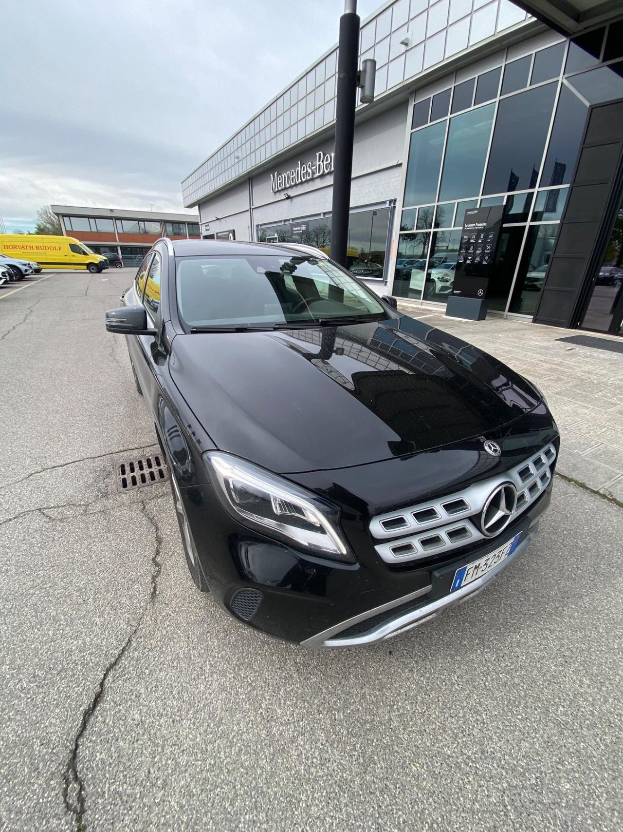 Mercedes-benz GLA 200 d Sport