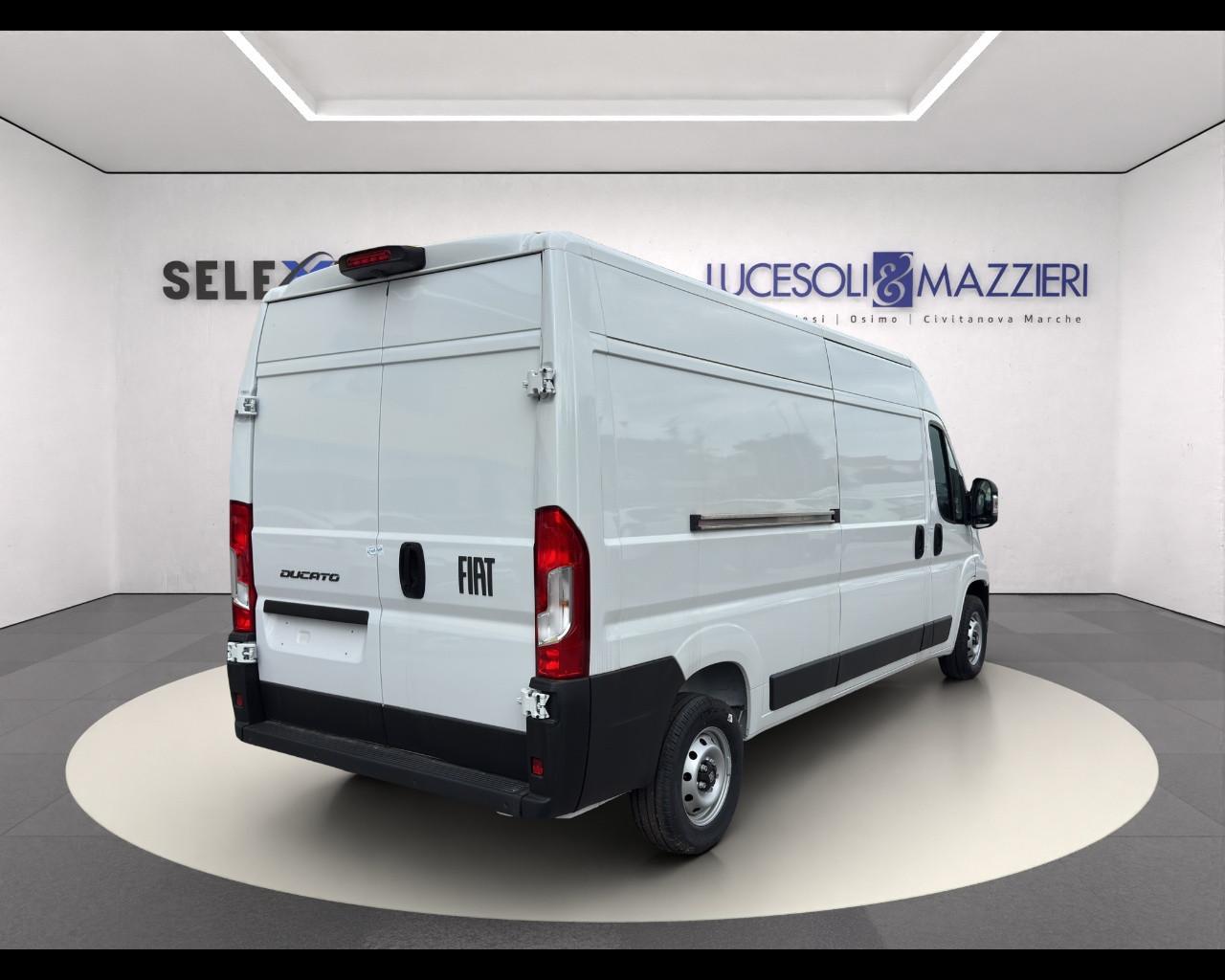 FIAT Ducato Serie 2 Stock My25 Furgone Lastrato 35q Lh2 140cv 2.2 Multijet 3 E