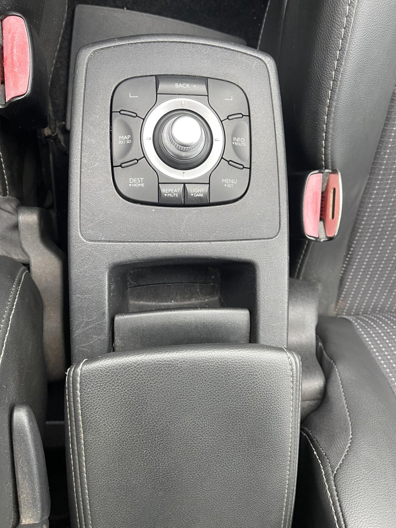 Renault Scenic Scénic X-Mod 1.6 dCi 130CV Luxe