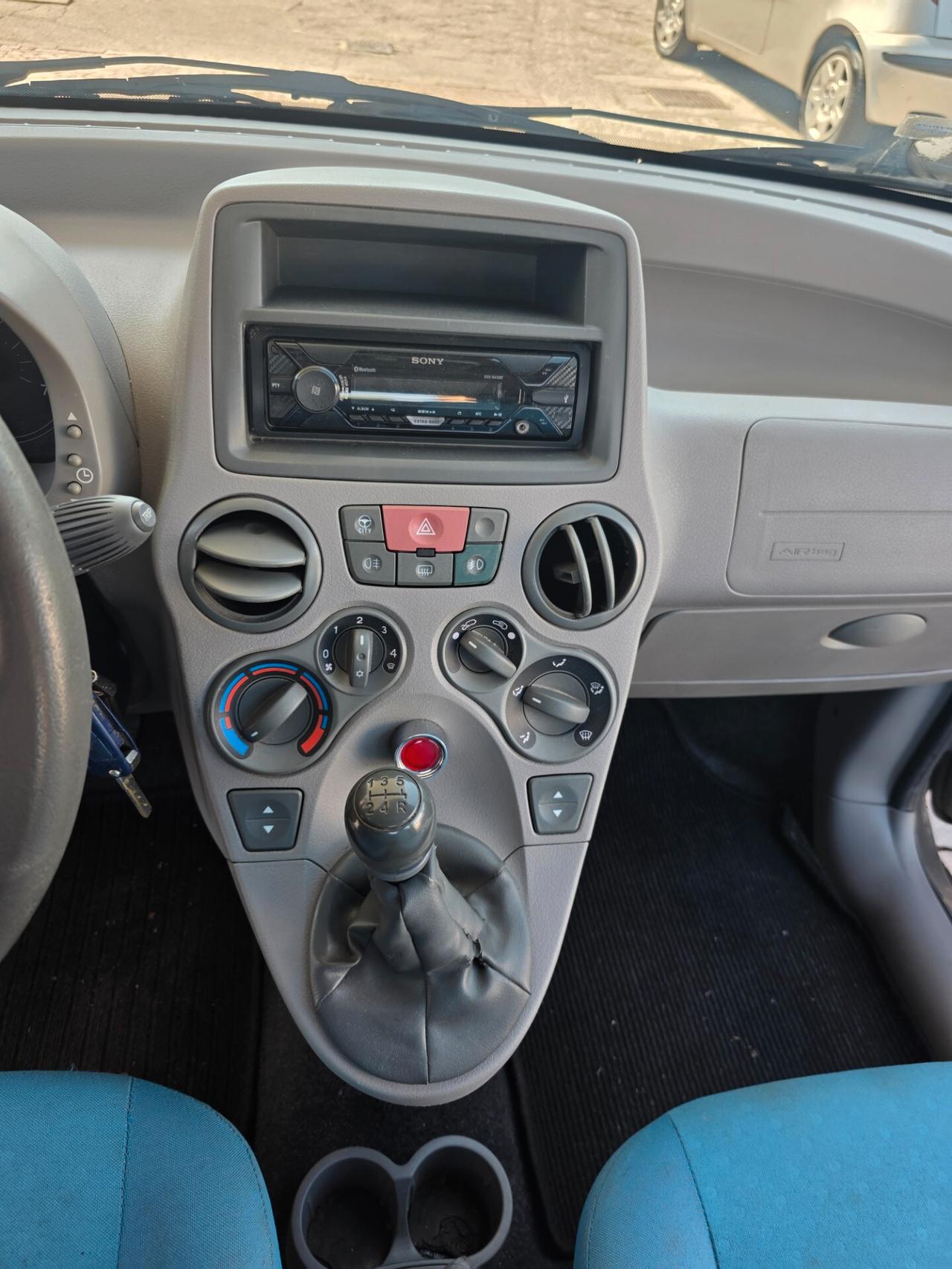 Fiat Panda 1.2 Emotion con 115.000km Neopatentati ok