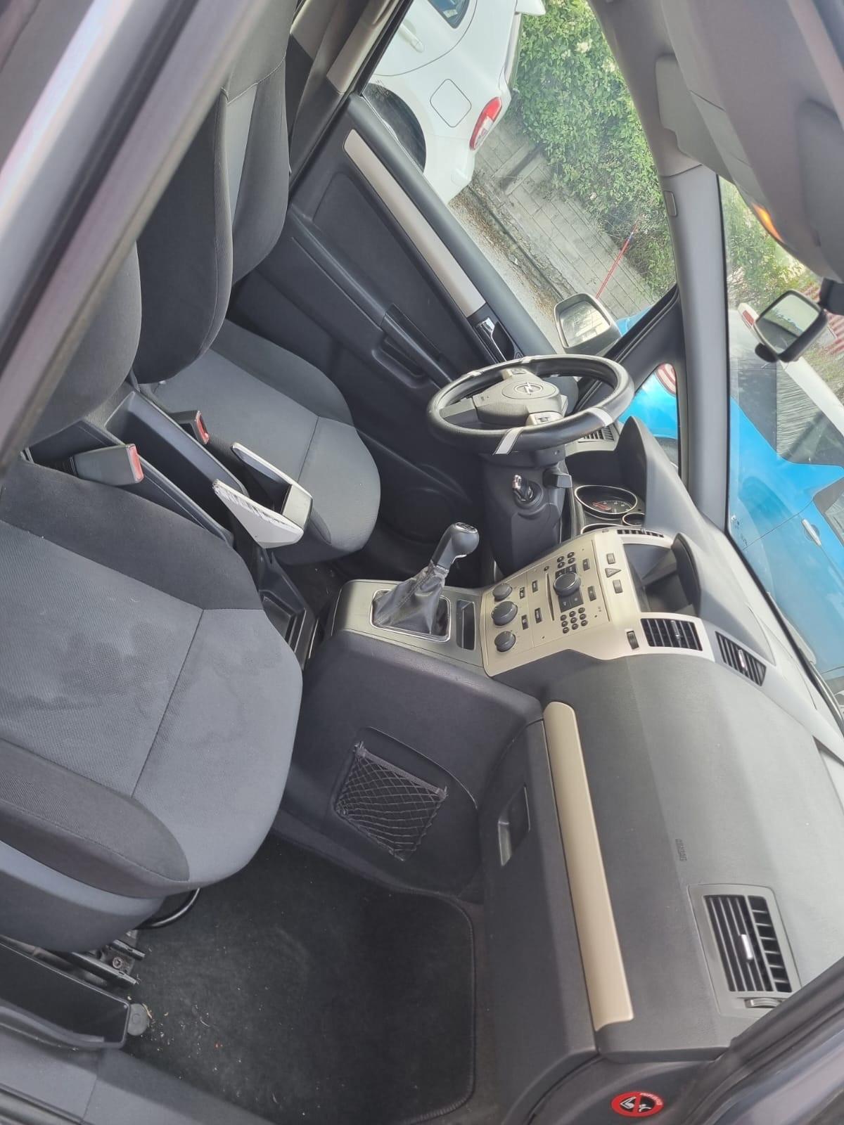 Opel Meriva 1.6 Turbo 16V OPC