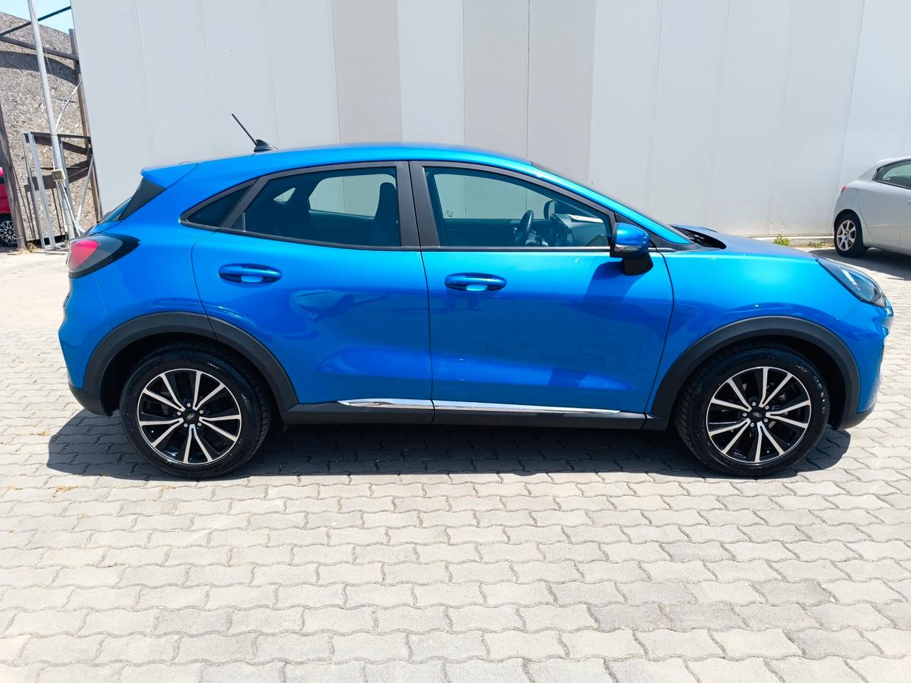Ford Puma 1.0 EcoBoost Hybrid 125 CV S&S Titanium