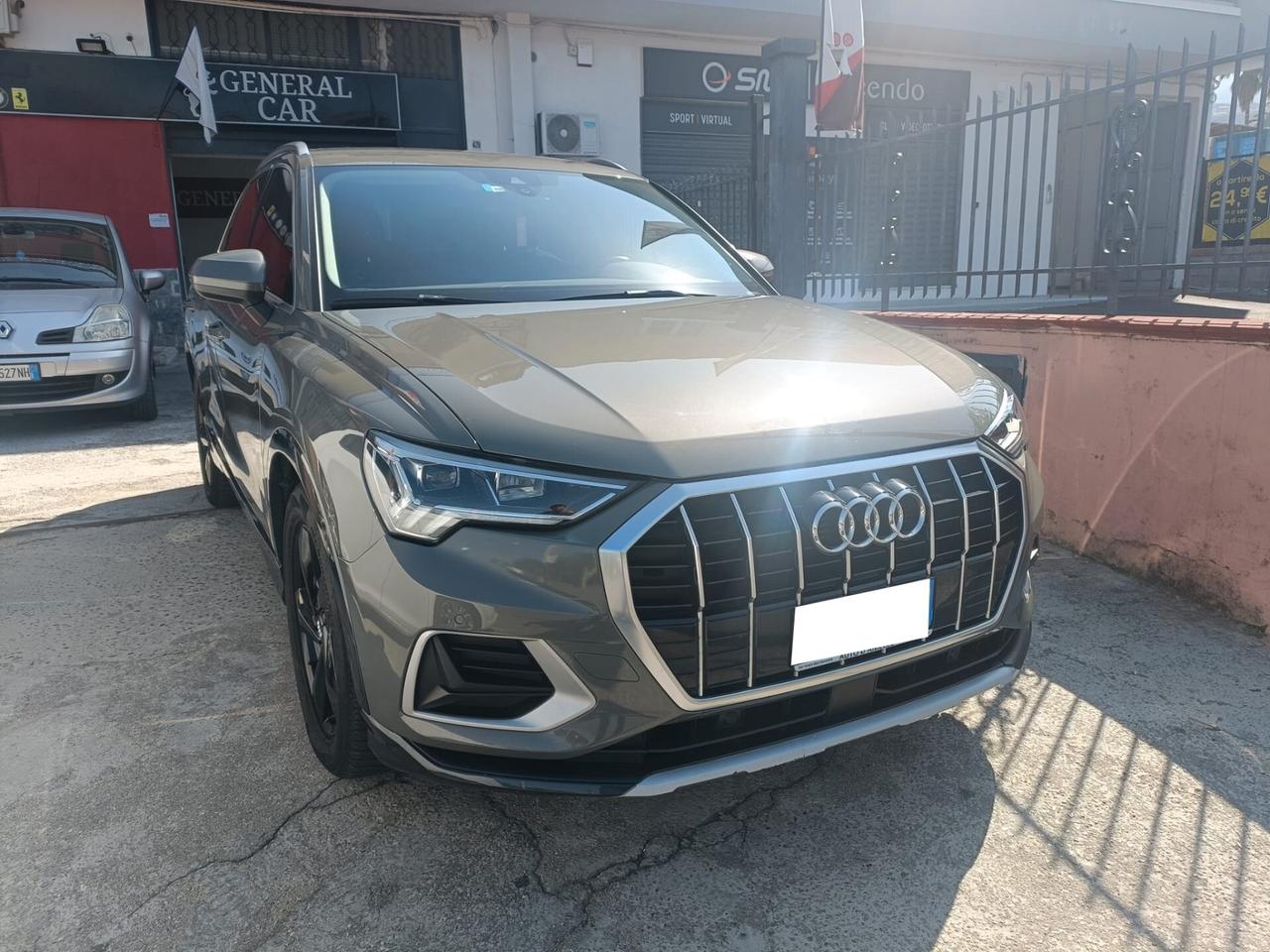 Audi Q3 35 TDI S tronic Business Advanced